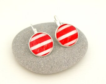 STRIPED RED - DO006 LEVERBACK EARRINGS