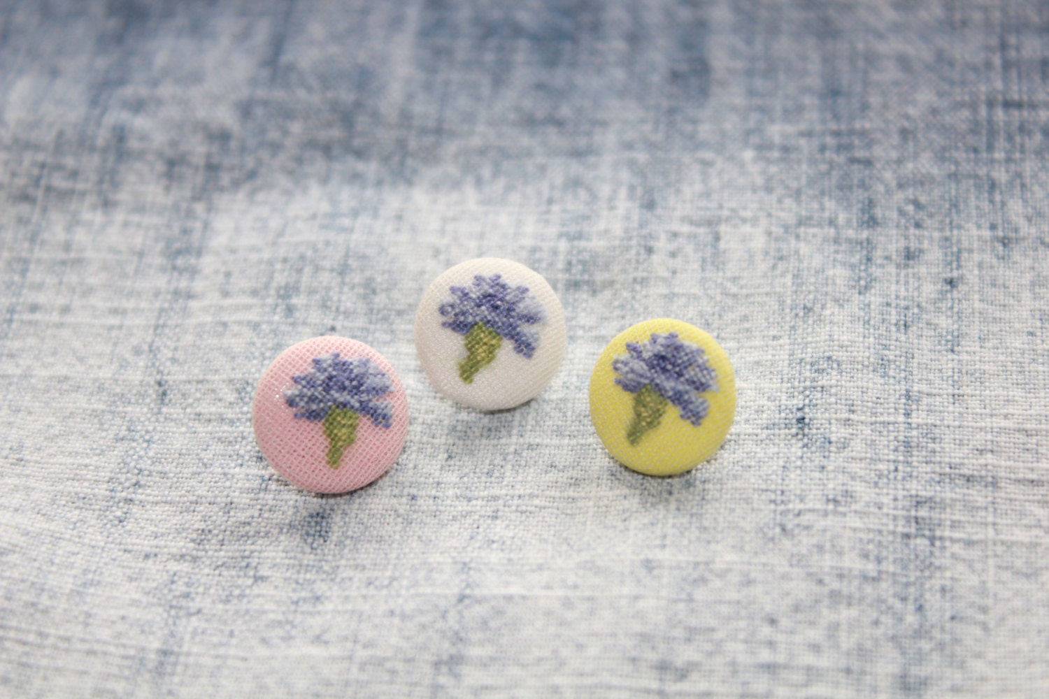 Embroidered buttons. Buttons with embroidery