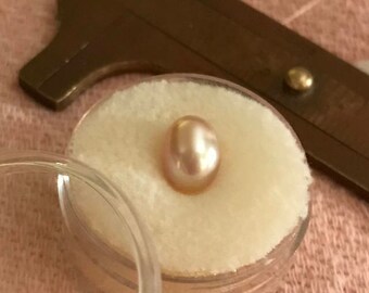 8.5 x 7 light pink pale pink pearl
