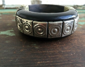Vintage Cow Horn Bangle Hinge Bracelet With Silver metal embellishments