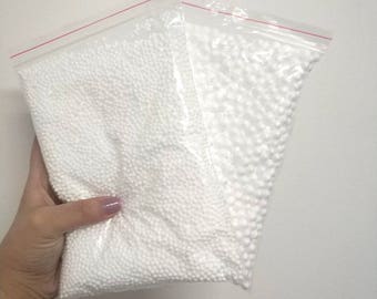Two sizeswhite foam beads, slime material (A pack of 2.5 cups)