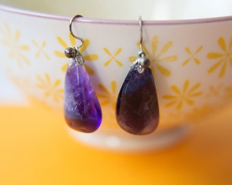 Teardrop Polished Amethyst Earrings, Vintage Amethyst Earrings, Vintage gemstone Earrings (202)