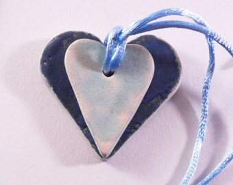 Blue hearts necklace, heart necklace, ceramic pendant, handmade ceramic, handmade jewelry, pendant jewelry, wedding favor, wedding necklace