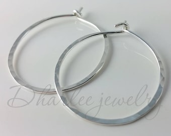 Small Sterling Silver Hoops, 3/4 inch Hoops, Minimalist Earrings, Classic Earrings