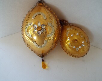 set of 2 Antique 1900s gold wire tinsel wrap Victorian hand blown mercury glass teardrop gold ornaments German