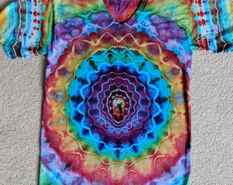 Small Tie Dye Mandala V-Neck T-Shirt