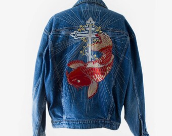 Veste en jean vintage personnalisée "Poisson de Lumière" - Brodée à la main et patchs brodés appliqués