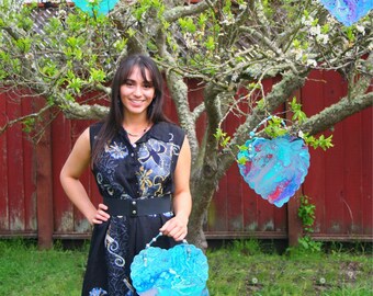 Black buttoned up art to wear drop