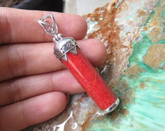 925 Silver & Long Cylinder Natural Red Coral Pendant SP-933-DG