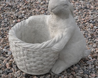 Rabbit Statue with Woven Planter, Garden Rabbit, Rabbit Planter, Rabbit Statue, Outdoor Planter, Patio Planter, Garden, Rabbit, Planter