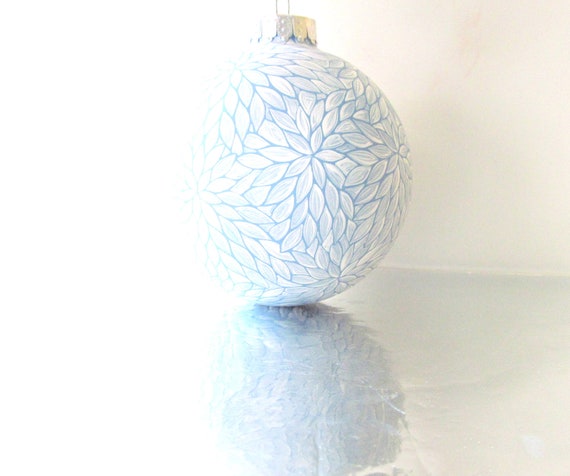 Winter Wonderland: Medium Blue and White Painted Glass Ornament
