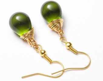 Green teardrop earrings, Gold wire wrapped. Gold and green earrings. Green glass earrings. Olive green earrings.
