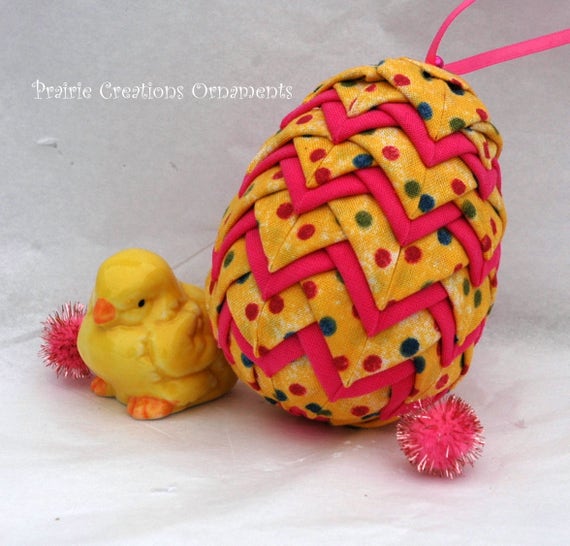 no-sew-quilted-layered-fabric-easter-egg-ornament-pattern