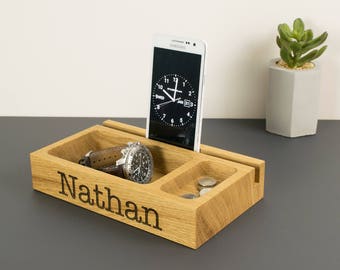 Personalised Wooden Phone Holder Tray, Oak Catchall, Tablet Stand, Office Desk, Bedside Organiser, Gift for Him, Dad, Husband, Boyfriend
