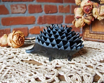 Vintage Stacking Hedgehog Ashtrays Walter Bosse Style Complete Set of 6 pieces, Ring holder, Jewelry organizer