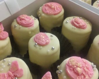 Exquisite Petits Fours