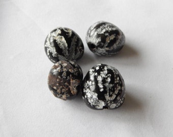 African Kikui Nut Beads.