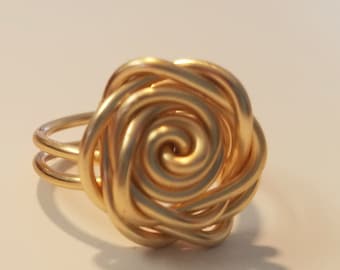 Rose ring, wire ring, gold ring