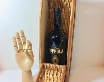 Charming Vintage Wicker Picnic Wine Carrier