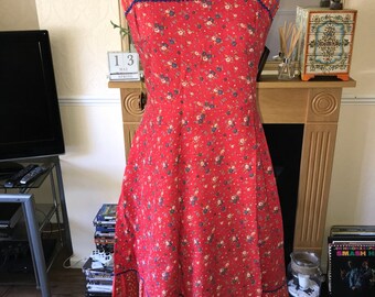 Vintage 1970s floral sun dress