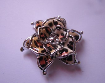 silver flower bead and animal pattern 50mm in diameter