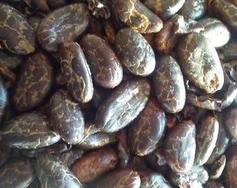 Roasted Cocoa Beans, Cacao Beans roasted Dominica Chocolate