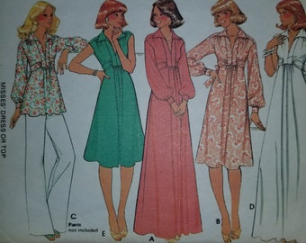 McCall's 5490, size 8, Vintage pattern 1977
