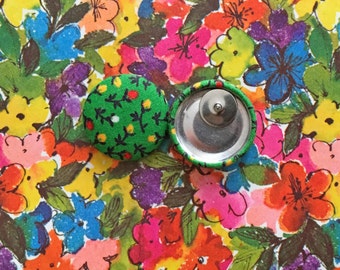 Vintage Inspired Button Earrings / Green Floral / Fabric Covered / Bulk Jewelry / Gifts for Her / Stud Earrings / Bridesmaid Presents