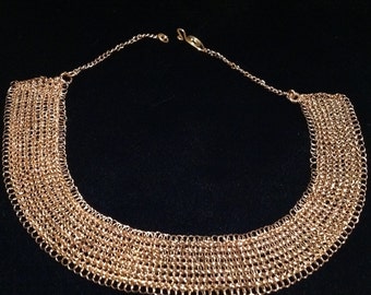 copper hand crochet necklace