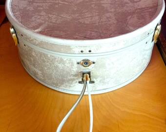 Samsonite Round Train Case
