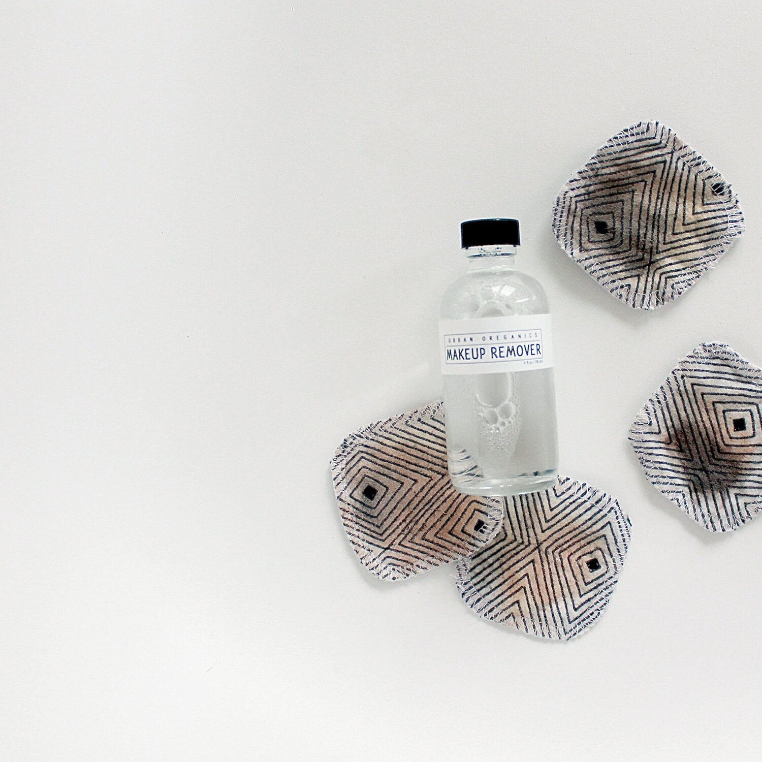 MAKEUP REMOVER // Gentle Eye Makeup Remover Vegan