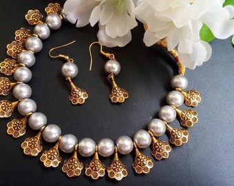 Beaded & Antique Gold Charms Necklace Set