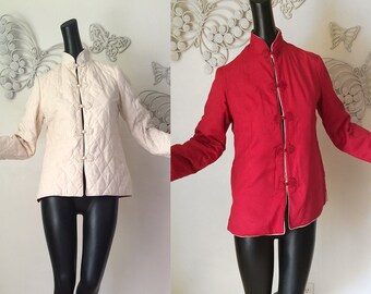 Vintage Reversible Asian Cheongsam Jacket Red White Quilted Hippie Chinese Japanese Top with Fabcy Frog Closure Spring Coat Size Small M
