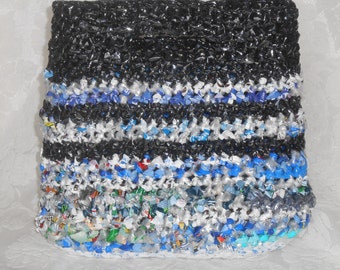 Upcycled / Reclaimed / Repurposed / Lightweight / Plastic Yarn / Plarn Bag / Vegan Tote / Cruelty Free Handbag / Plarn Crochet
