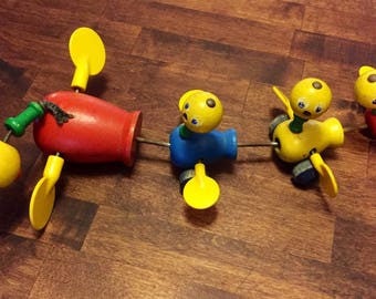 1950's Fisher Price pull-along Gabby Goofy Duck Family