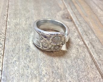 Spoon ring, April silverware ring, spoon jewelry, April 1950, April silverware, Boho ring, vintage ring, silverware ring