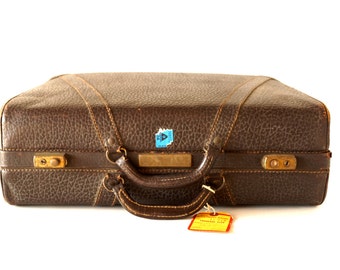 Vintage Large Suitcase in Dark Brown Textured Leather (c.1940s) - Home Storage, Luggage Decor