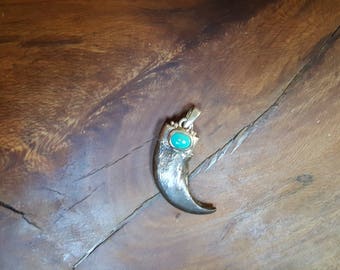 Silver capped Bronze Bearclaw with oval turquiose