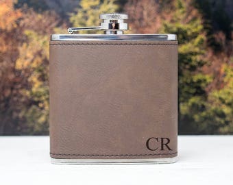 Personalized Flask Initials, Leather Flask, Flask for Men, Flask Set Groomsman, Groomsman Gift, Groomsmen Gift, Fathers Day Gift