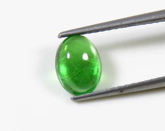 Natural Tsavorite Garnet cabochon. Tsavorite Garnet. 7.5x6mm. Tsavorite Garnet gemstone. Green Garnet. Green Garnet cabochon gemstone G-2