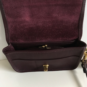 Vintage Coach Shoulder Purse 9385 NYC Kisslock Dinky Bag Burgundy Leather RARE