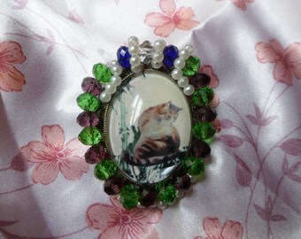 Brooch large baroque (or pendant) with reproduction of my cat drawings
