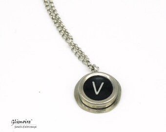 Smith and Corona typewriter key necklace-letter V pendant (art. 39)