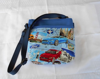 Mustang Sports Car Hipster Bag