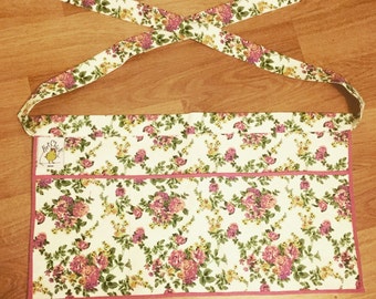 Womens white floral half apron with pockets