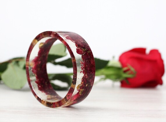 Red Rose bracelet - Epoxy resin bracelet - Real flower Bracelet - Rose Petals
