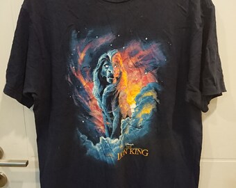 Free Ship Vintage 90's Lion King T-Shirt/ Movie Disney / Man's/90s/made in usa