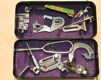 13 Singer Vintage Sewing Machine Box with accessories