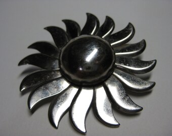 Shabby Flower Brooch Silver Pin Vintage