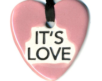 It's Love Ceramic Necklace in Pink